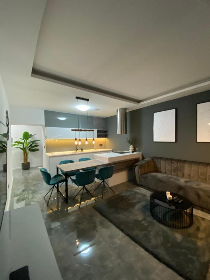 Apartman Tinea 萨格勒布 外观 照片